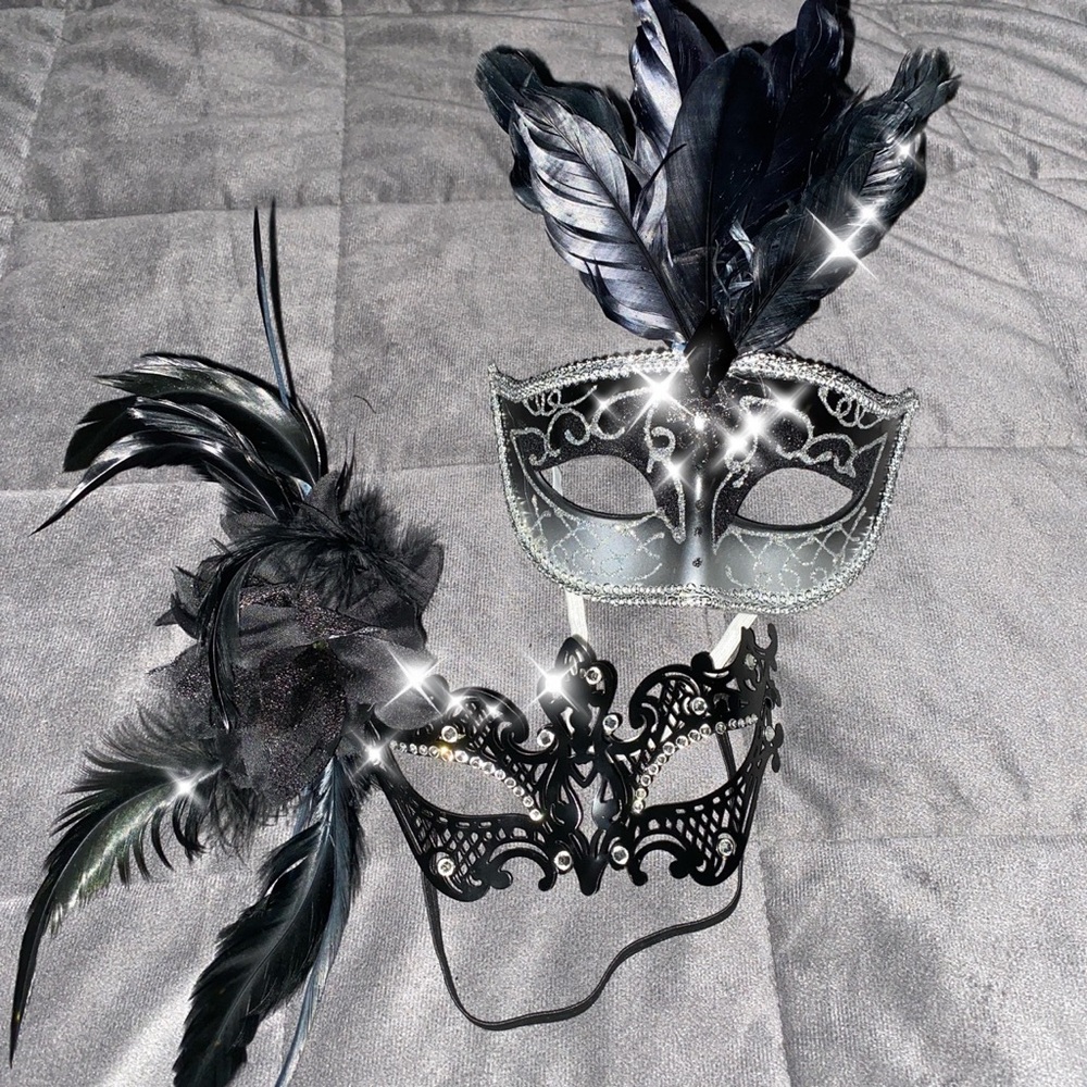 HIS AND HERS MASQUERADE MASKS (+1 extra)